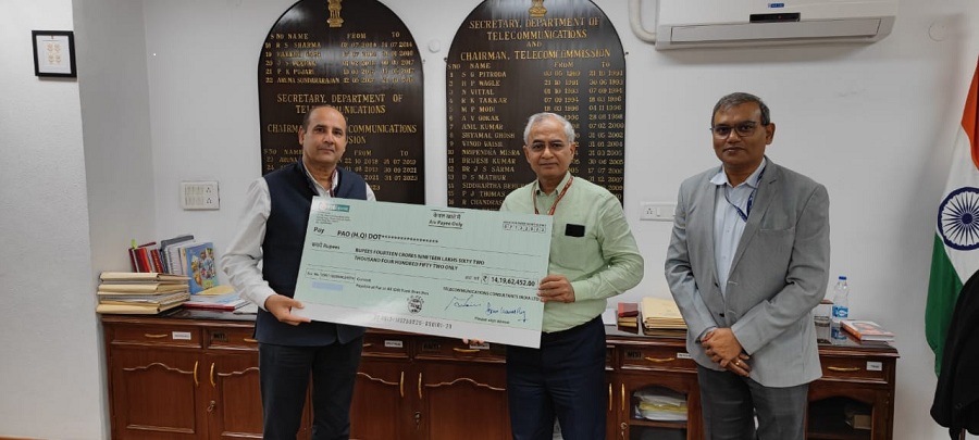 TCIL pays Rs 14 crore dividend to government