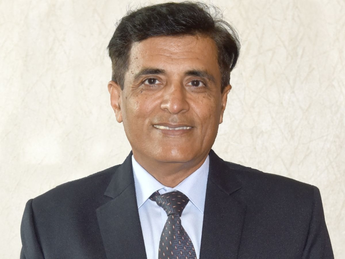 Cdr. Vasudev Puranik gets additional charge as Director (S&HE), MDL
