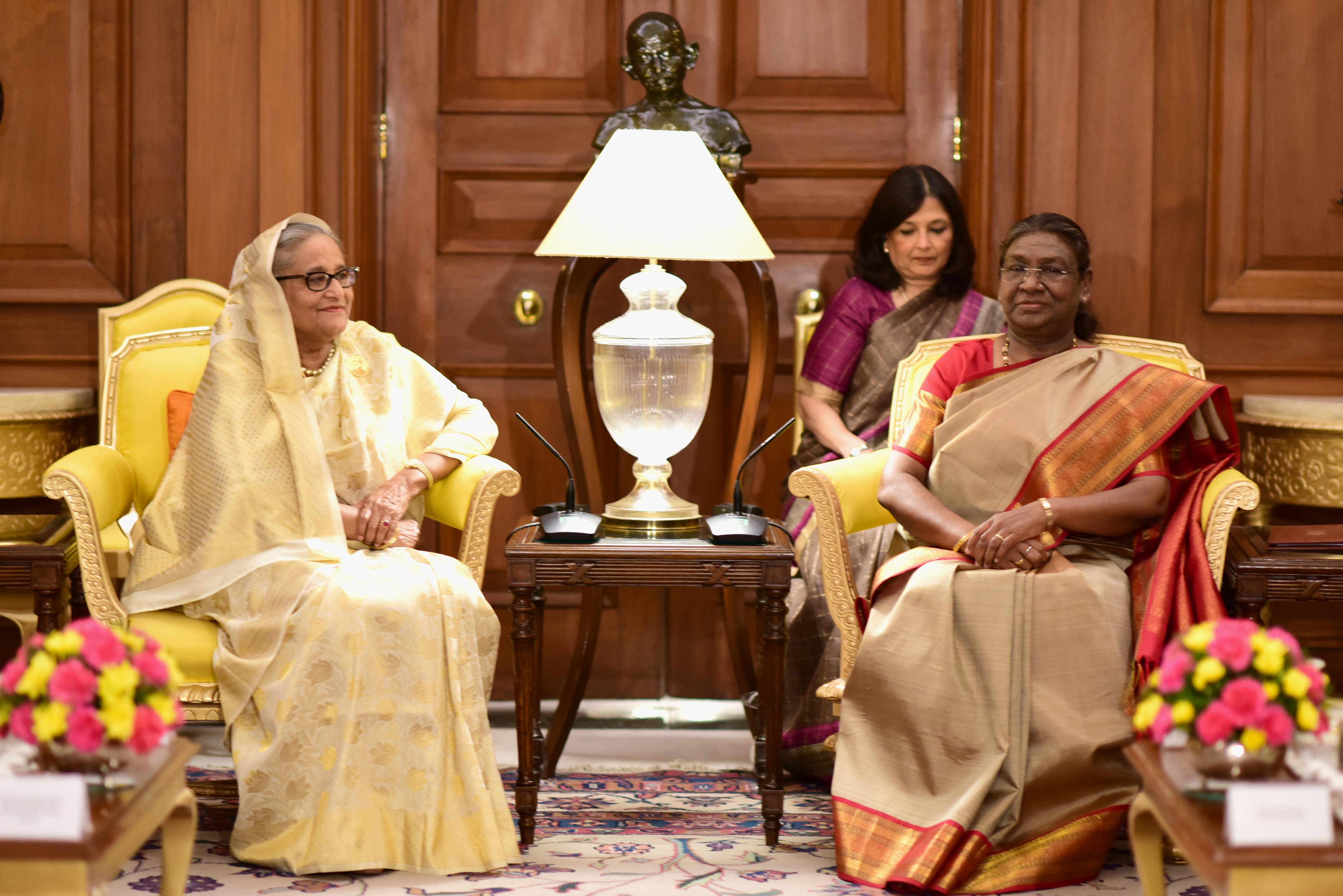 Bangladesh PM Hasina meets President Murmu