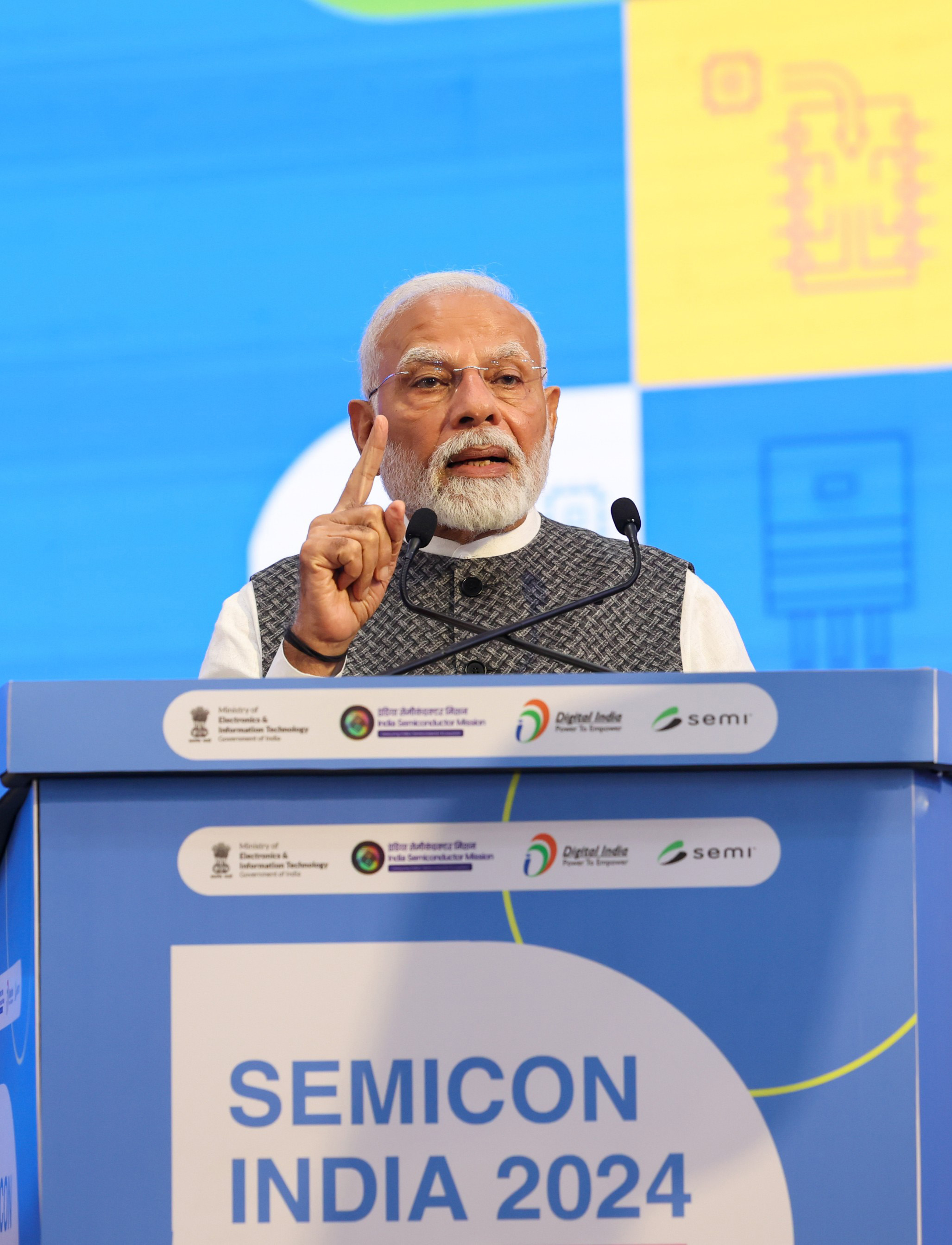 India is set to play a major role in driving the global semiconductor industry: PM Modi