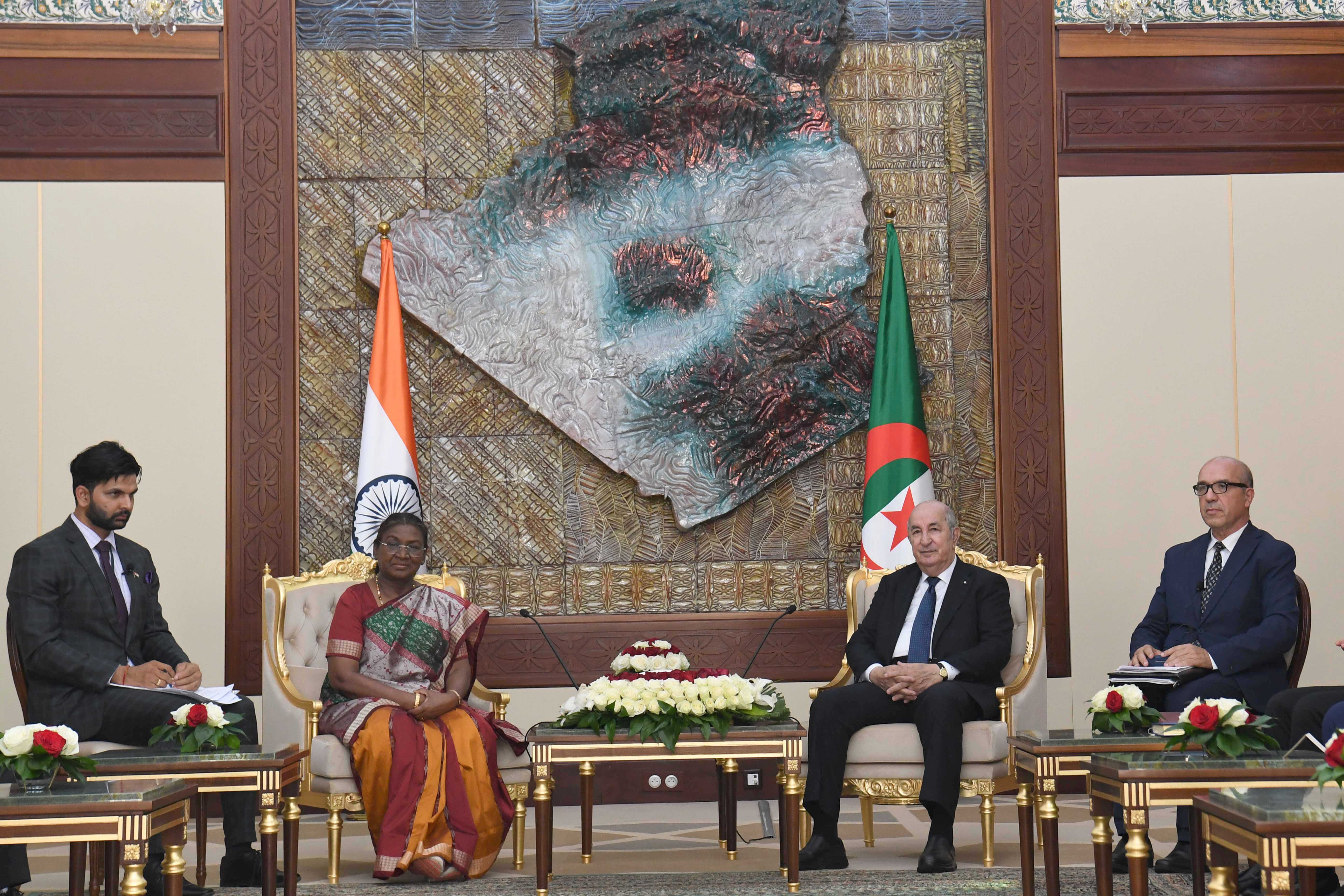 President Murmu holds bilateral talks with her Algerian counterpart Tebboune