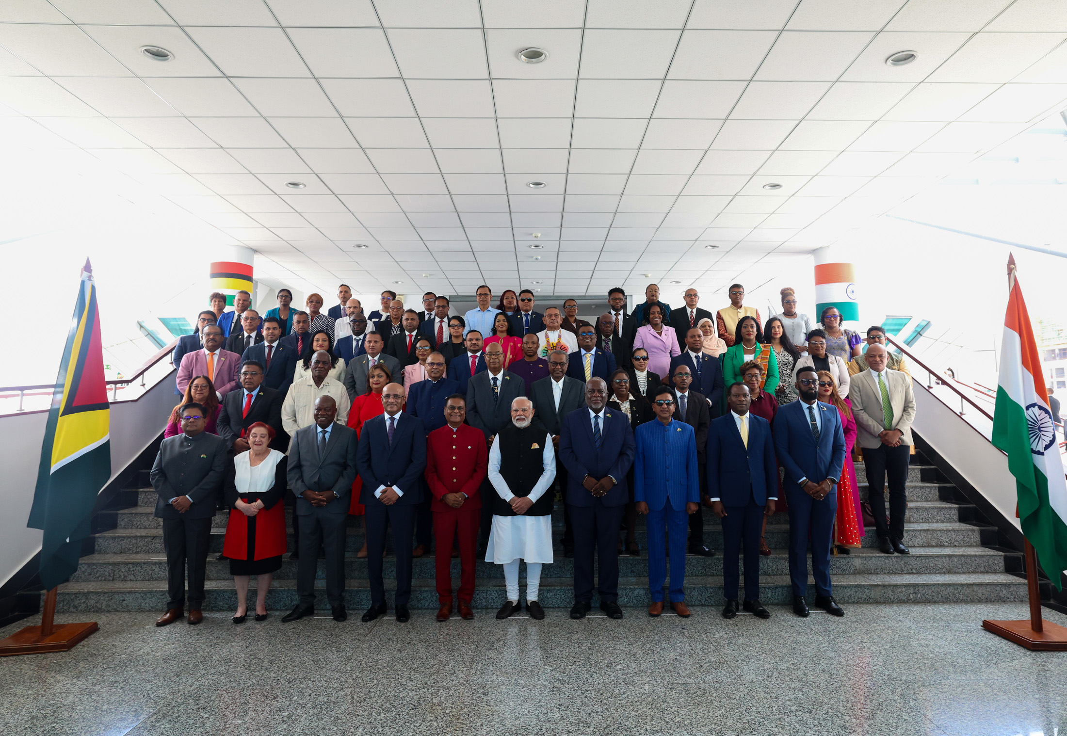 PM Modi meets his counterparts from Saint Lucia, Barbados, Bahamas & Antigua and Barbuda