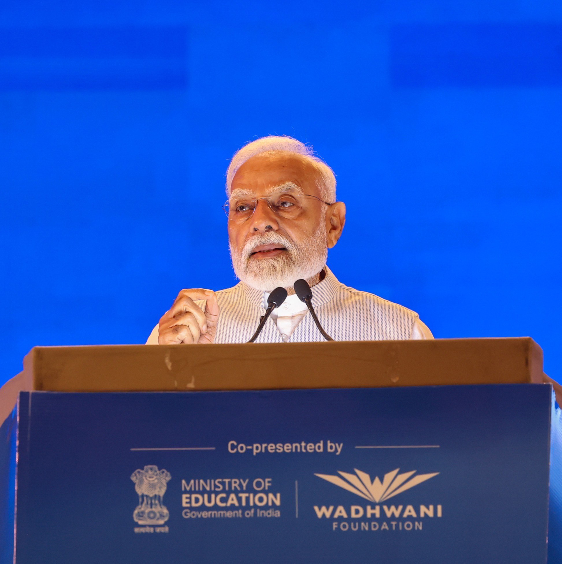 PM Modi for modernizing the country's education system according to needs of the 21st century
