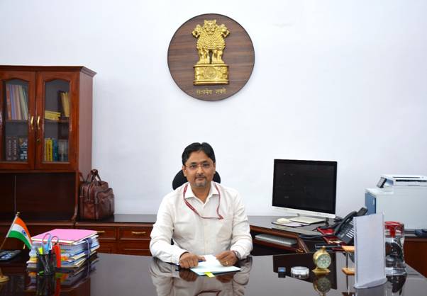 Arvind Shrivastava takes charge as Revenue Secretary