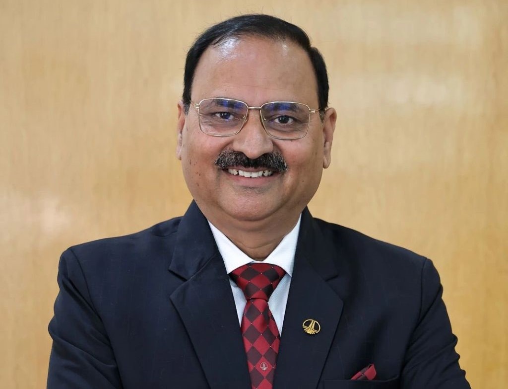 Om Prakash Sinha takes charge as Director (Exploration), ONGC