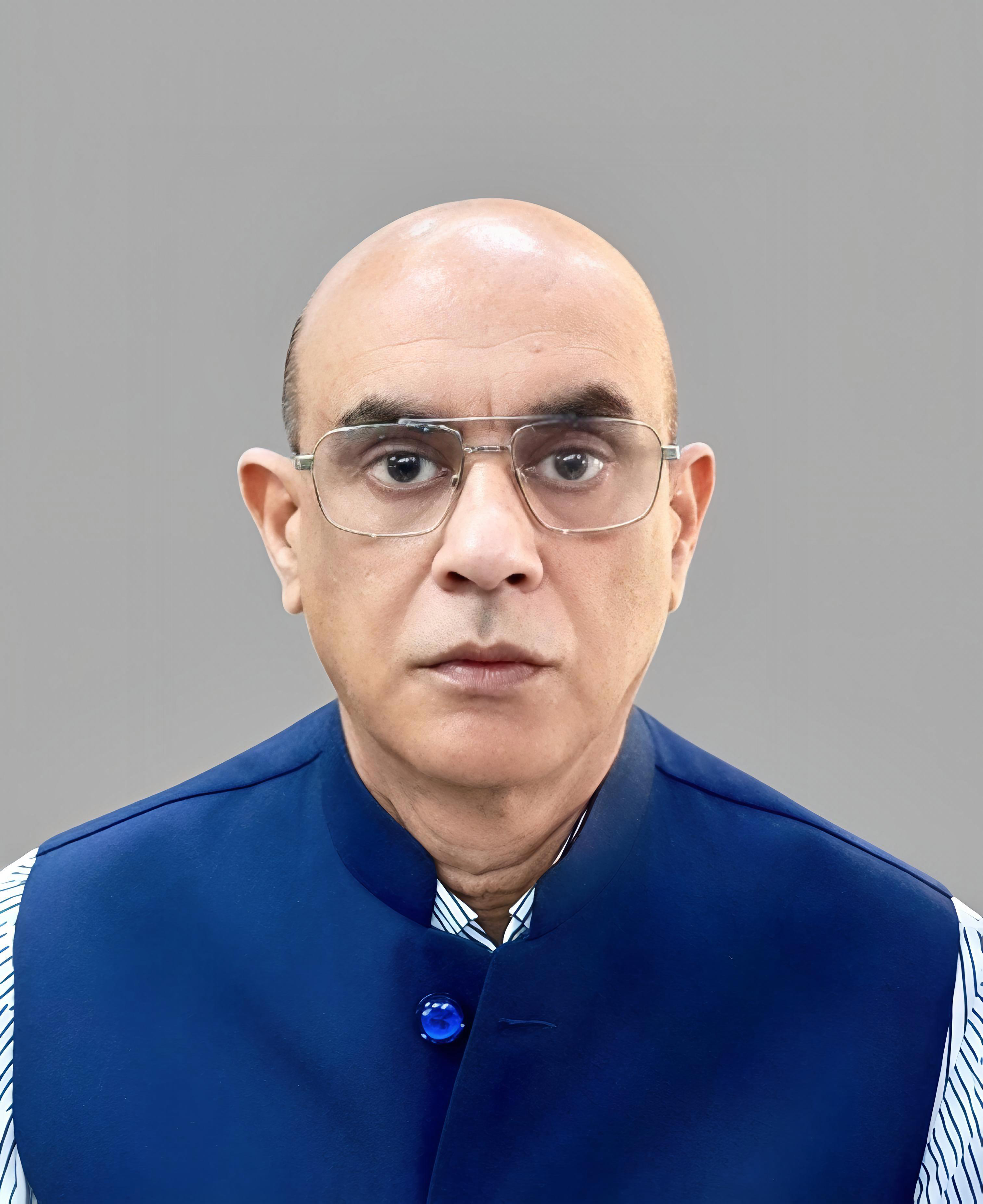 Saleem Ahmad assumes charge as CMD, RVNL