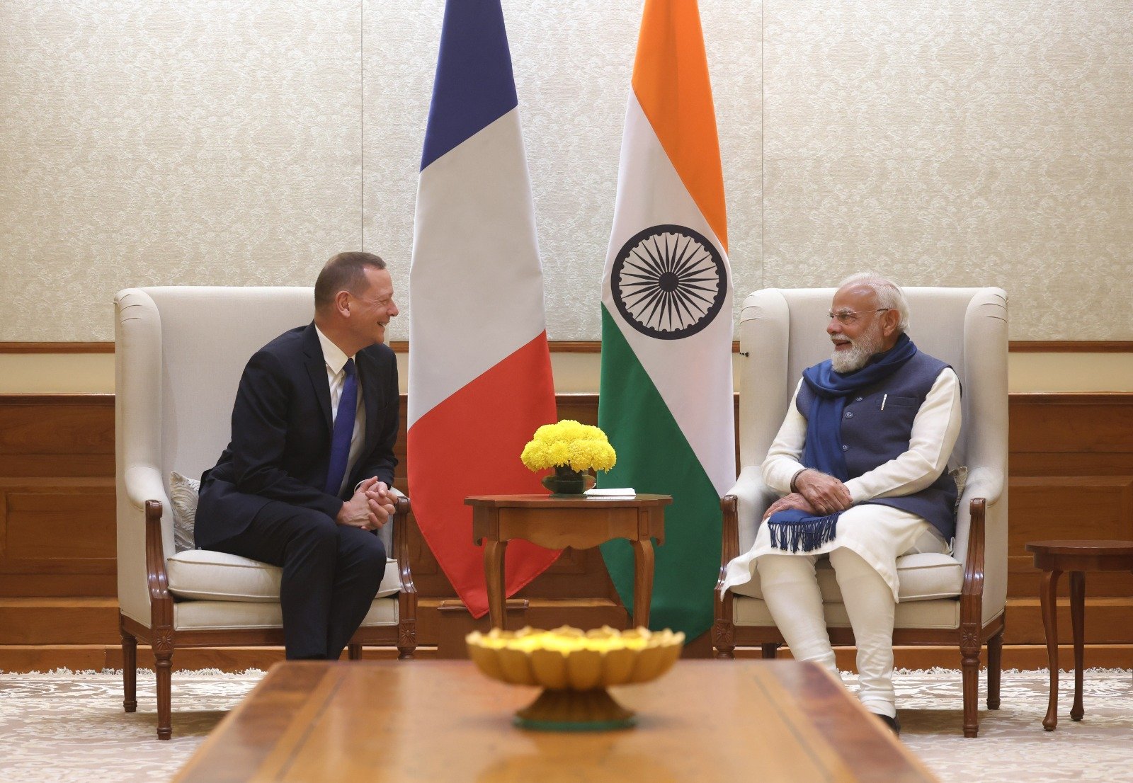 PM Modi meets Diplomatic Advisor to President of France
