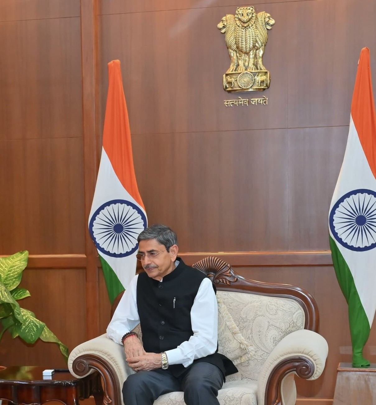 RN Ravi sworn in as West Bengal Governor