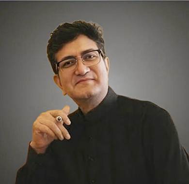 Prasoon Joshi appointed as Chairman, Prasar Bharati