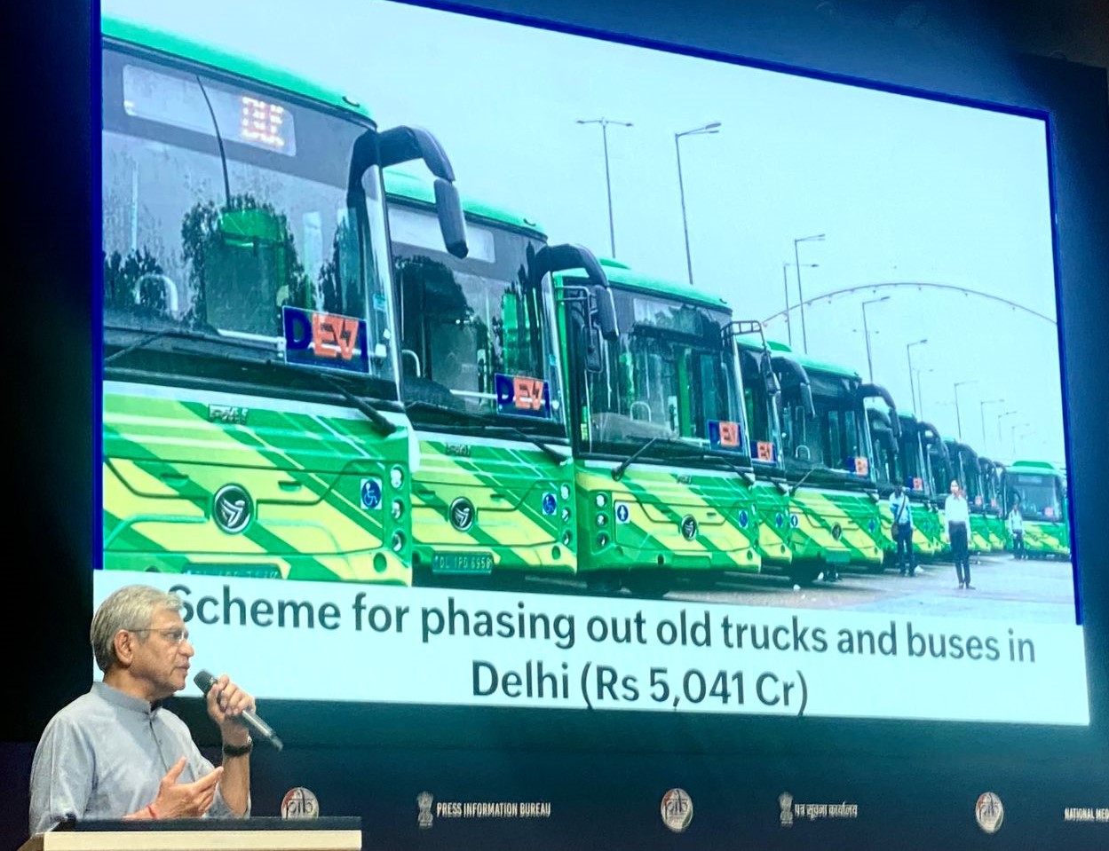 Cabinet approves Scheme for support to NCRPB for replacement of old trucks and buses in Delhi-NCR