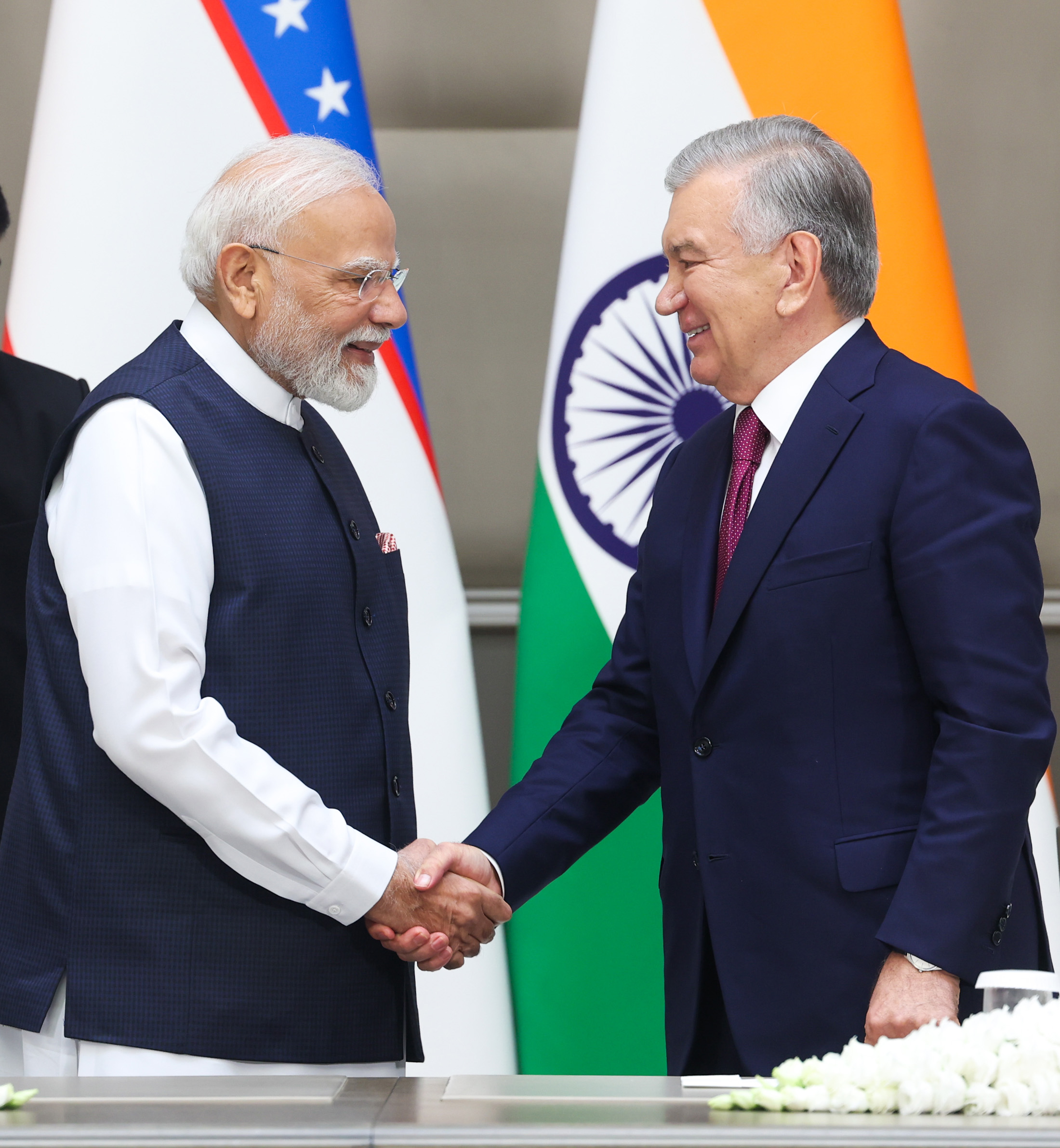 PM Modi holds bilateral talks with Uzbek President Mirziyoyev
