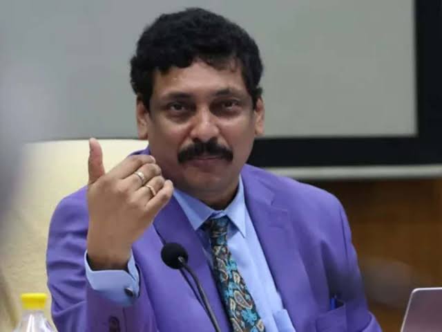DoT extends tenure of Robert J. Ravi as CMD by three months